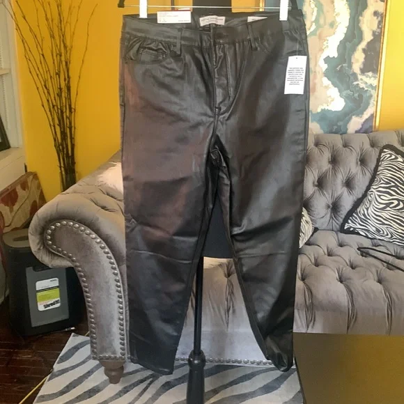 Faux leather skinny jeans - Picture 2 of 7